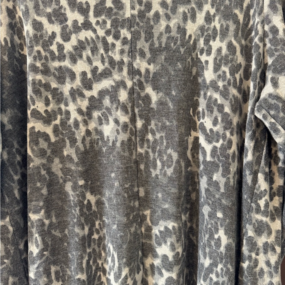 Lularoe Gray Leopard Print Cardigan - image 6